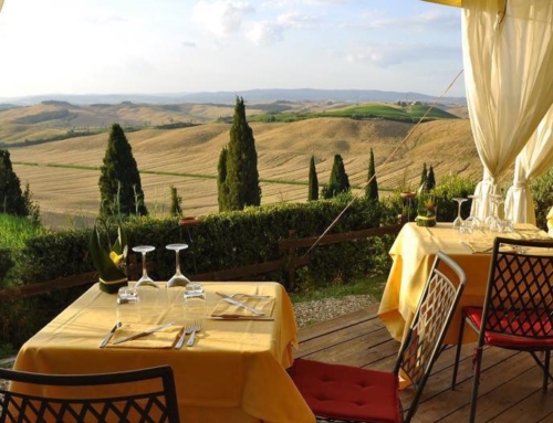 Die Toskana: Eine bezaubernde Reise von Wein, Gourmet und Classic Car Traveler Touren